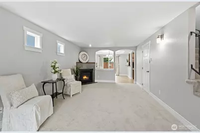 1721 Madison Street #F, Everett, WA 98203 - Photo 8