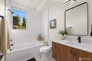 361 NW 76th St, Seattle, WA 98117 - Photo 20