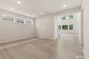 2517 E Trailside Dr NE, Olympia, WA 98506 - Photo 8