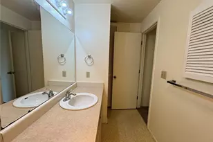 11004 NE 68th St, Kirkland, WA 98033 - Photo 20