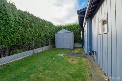 8370 Harborview Road #15, Blaine, WA 98230 - Photo 16