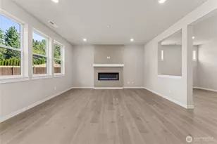 3923 98th Ave Ct E, Edgewood, WA 98371 - Photo 4