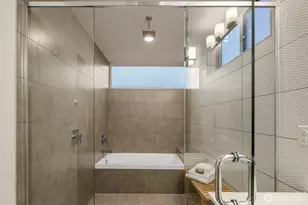 2050 NW 62nd St, Seattle, WA 98107 - Photo 22