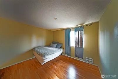 513 E 78th Street, Tacoma, WA 98404 - Photo 40