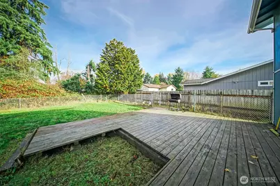 513 E 78th Street, Tacoma, WA 98404 - Photo 6