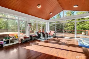 9327 Satterlee Ave SE, Snoqualmie, WA 98065 - Photo 14