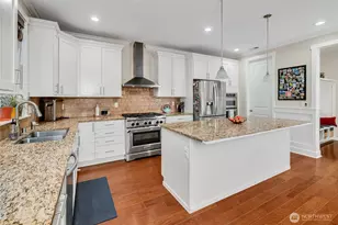 9327 Satterlee Ave SE, Snoqualmie, WA 98065 - Photo 10