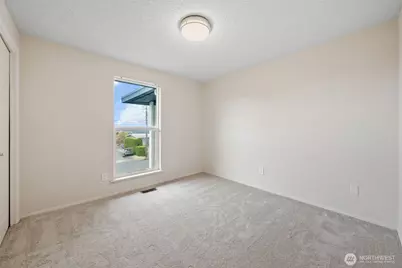 1825 N Lenore Drive, Tacoma, WA 98406 - Photo 12