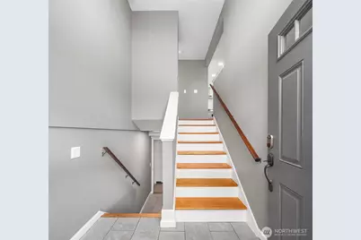 1221 Coronado Place, Edmonds, WA 98020 - Photo 2