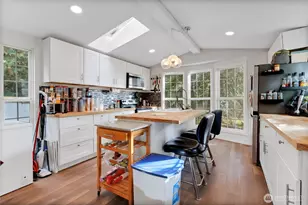 810 SE Totten Shores Dr, Shelton, WA 98584 - Photo 4