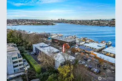 2001 Westlake Avenue N #32, Seattle, WA 98109 - Photo 36