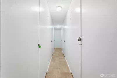 2001 Westlake Avenue N #32, Seattle, WA 98109 - Photo 28