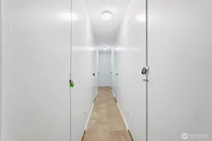 2001 Westlake Ave N, Seattle, WA 98109 - Photo 28