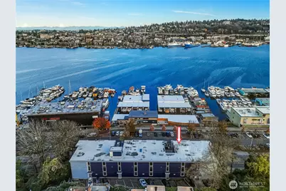 2001 Westlake Avenue N #32, Seattle, WA 98109 - Photo 36