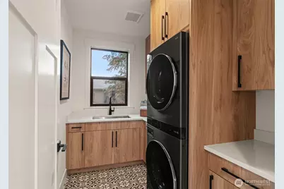 8007 131st Place NE, Kirkland, WA 98033 - Photo 16