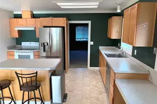 1020 S Fruitland, Puyallup, WA 98371 - Photo 6