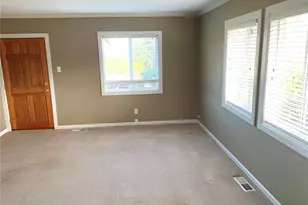 1020 S Fruitland, Puyallup, WA 98371 - Photo 10