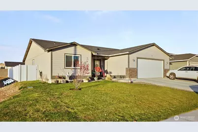 705 E Mt Adams Street, Othello, WA 99344 - Photo 38