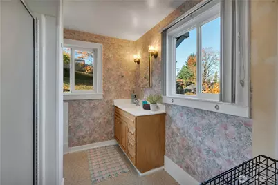 10021 16th Avenue S, Seattle, WA 98168 - Photo 24
