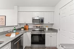 15150 140th Way SE, Renton, WA 98058 - Photo 16