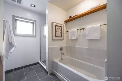 720 Queen Anne Avenue N #406, Seattle, WA 98109 - Photo 18