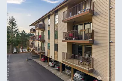 13201 Linden Avenue North #310A, Seattle, WA 98133 - Photo 4