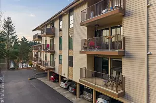 13201 Linden Ave N, Seattle, WA 98133 - Photo 4