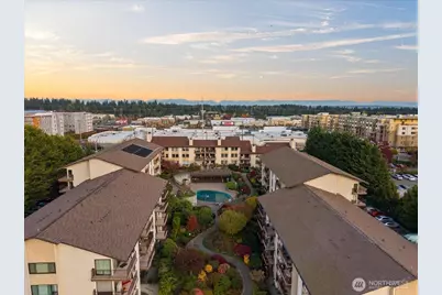 13201 Linden Avenue North #310A, Seattle, WA 98133 - Photo 2