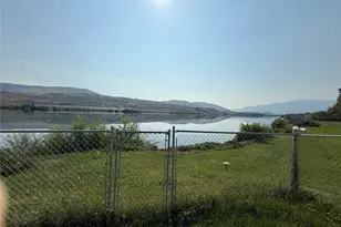 171 B Sunset Dr W, Brewster, WA 98811 - Photo 12