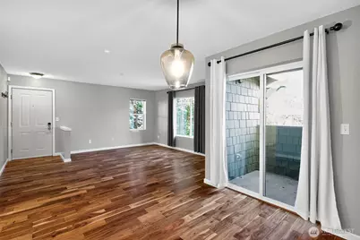 1981 24th Avenue NE #204, Issaquah, WA 98029 - Photo 6