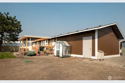 8135 NE Harrington Lane, Moses Lake, WA 98837 - Photo 24