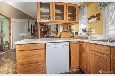 8135 NE Harrington Lane, Moses Lake, WA 98837 - Photo 10