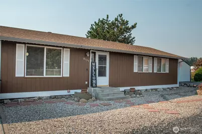 8135 NE Harrington Lane, Moses Lake, WA 98837 - Photo 2