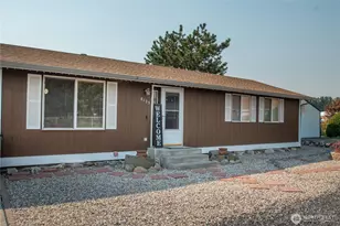 8135 NE Harrington Ln, Moses Lake, WA 98837 - Photo 2