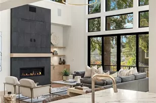 30 Enatai Dr, Bellevue, WA 98004 - Photo 10