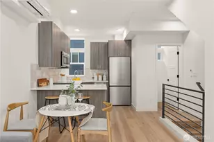 1206 B NW 83rd St, Seattle, WA 98117 - Photo 10