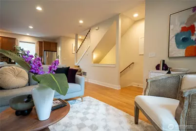 511 N 46th Street #A, Seattle, WA 98103 - Photo 12