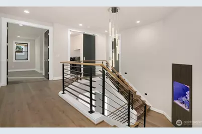 9206 NE 24th Street, Clyde Hill, WA 98004 - Photo 16