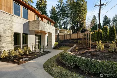 9206 NE 24th Street, Clyde Hill, WA 98004 - Photo 6