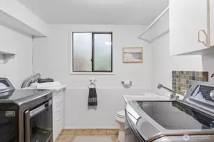 8914 Homestead Ave NE, Olympia, WA 98516 - Photo 12