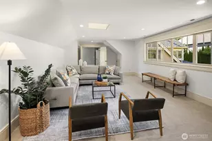 805 92nd Ave NE, Bellevue, WA 98004 - Photo 32