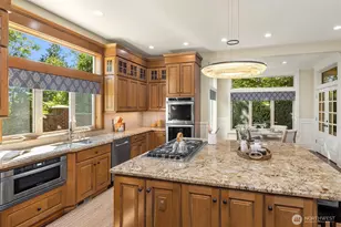 805 92nd Ave NE, Bellevue, WA 98004 - Photo 12