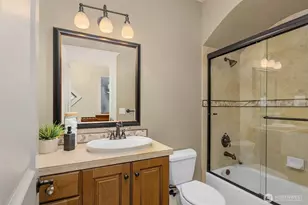 805 92nd Ave NE, Bellevue, WA 98004 - Photo 24