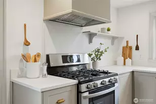 10245 36th Ave SW, Seattle, WA 98146 - Photo 20