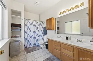 1313 SE Newgate Dr, College Place, WA 99324 - Photo 12