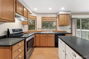 5718 41st Ave Ct NW, Gig Harbor, WA 98335 - Photo 10