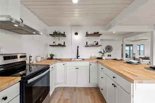 13277 Shoreline Dr SE, Olalla, WA 98359 - Photo 12