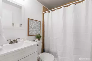 13277 Shoreline Dr SE, Olalla, WA 98359 - Photo 18