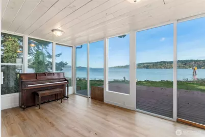 13277 Shoreline Drive SE, Olalla, WA 98359 - Photo 16