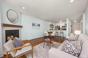 520 2nd Ave W, Seattle, WA 98119 - Photo 4